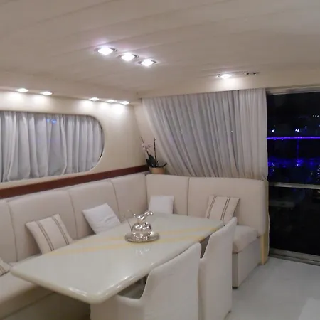 Boat&breakfast - Botel Castellammare di Stabia