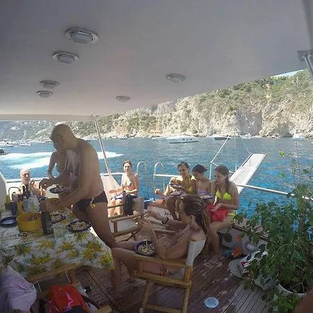 Boat&breakfast - Botel