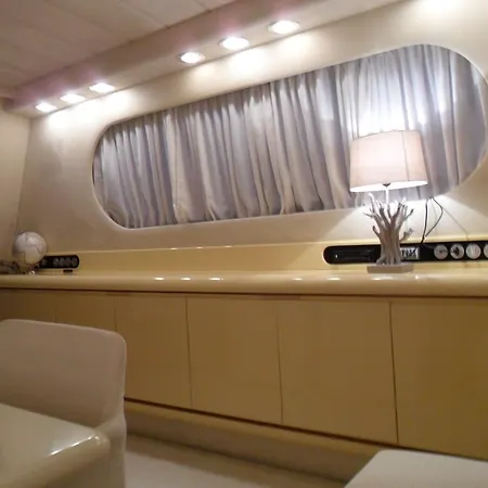Boat&breakfast - * Castellammare di Stabia